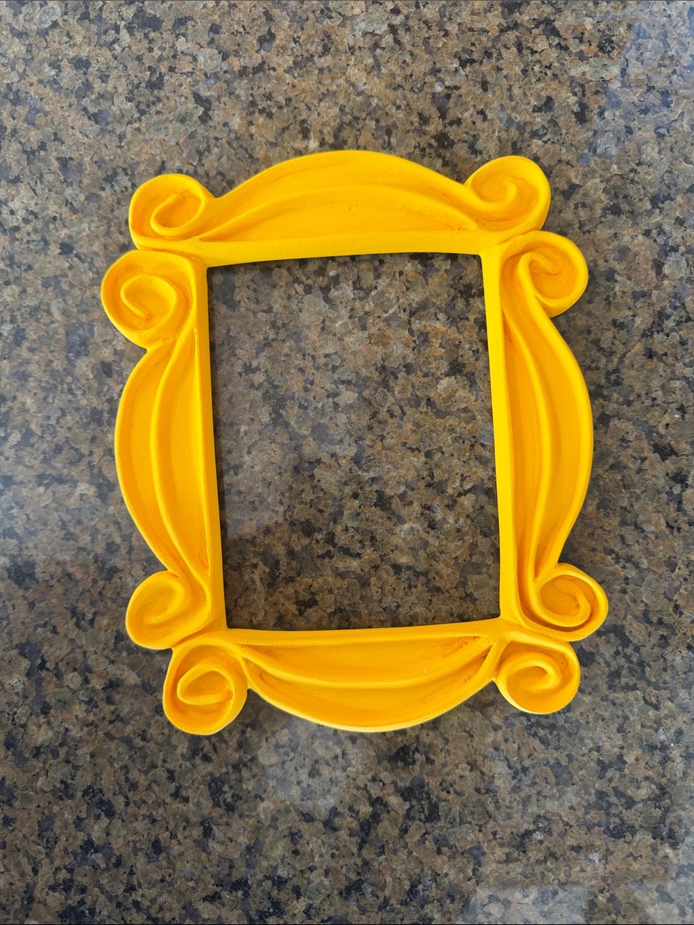 “Friends” Yellow Decorative Door Peephole Frame